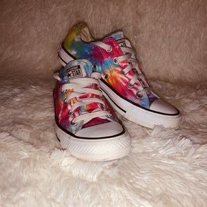 TIE-DYE CONVERSE 💗
